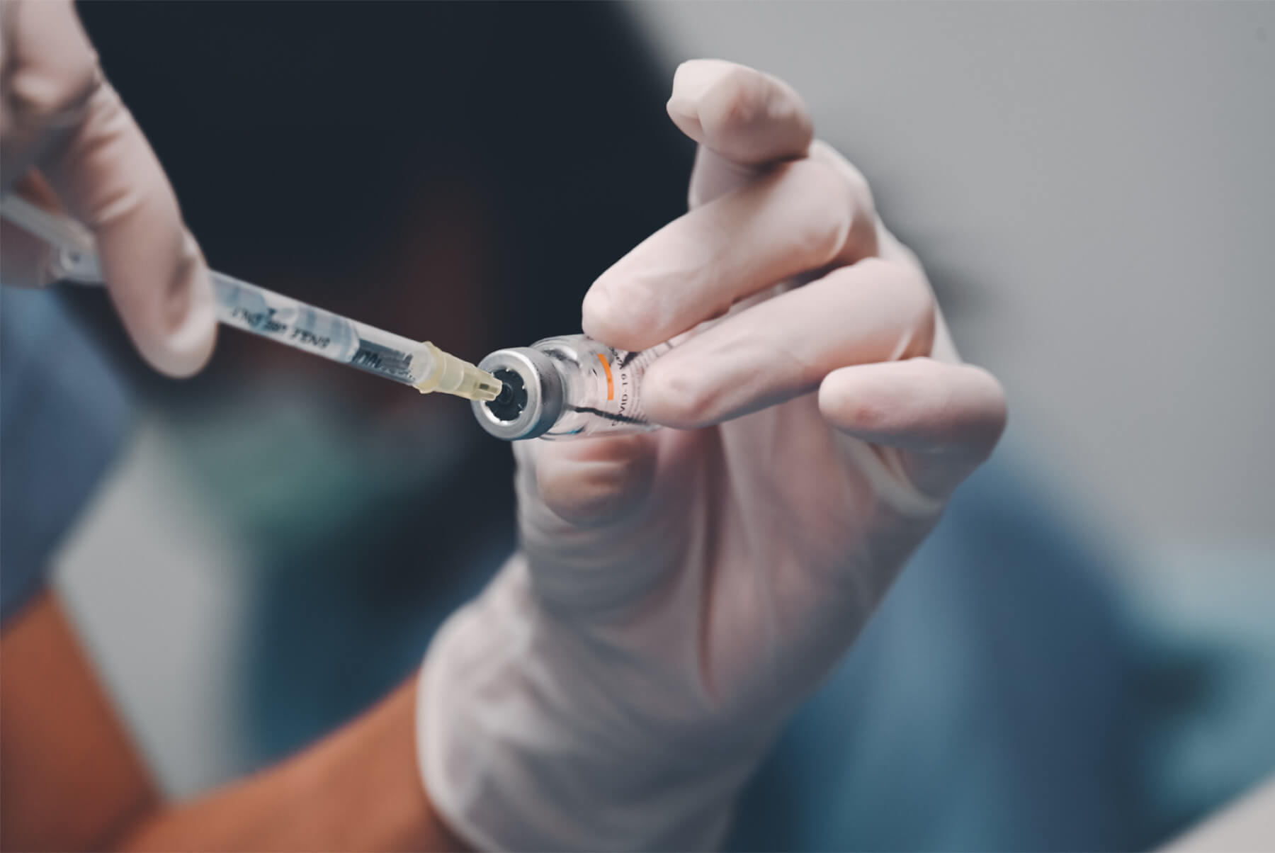 case-study-banner-8-vaccine-needle